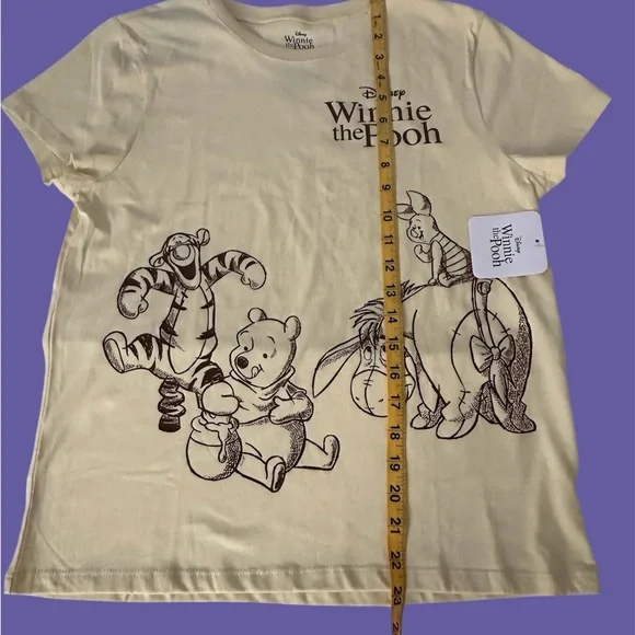 NWT Disney Winnie the Pooh Graphic Tee –  Yellow with Characters Junior Medium - Picture 4 of 9